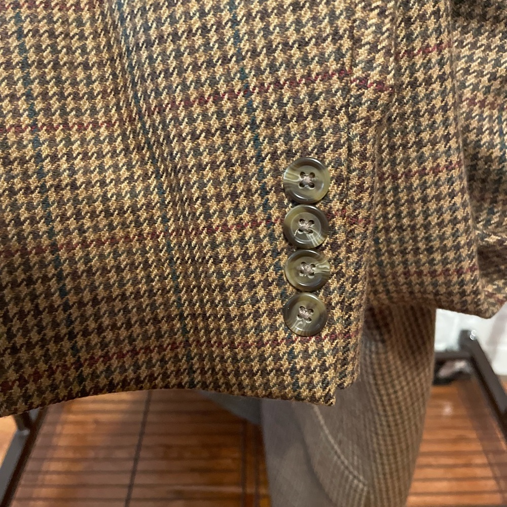 Men's Lauren Ralph Lauren Brown Houndstooth Blazer (46L)

Free Shipping - Picture 3 of 9